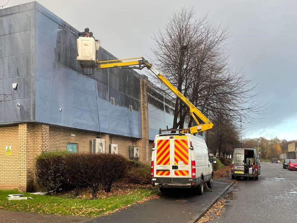 Exterior Cleaning Cherry Picker Hire in Glasgow Scotland