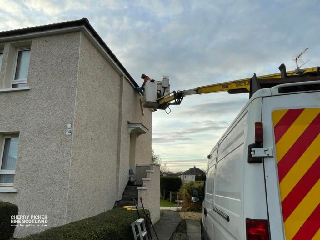 gutter-cleaning-at-height-cherry-picker-hire